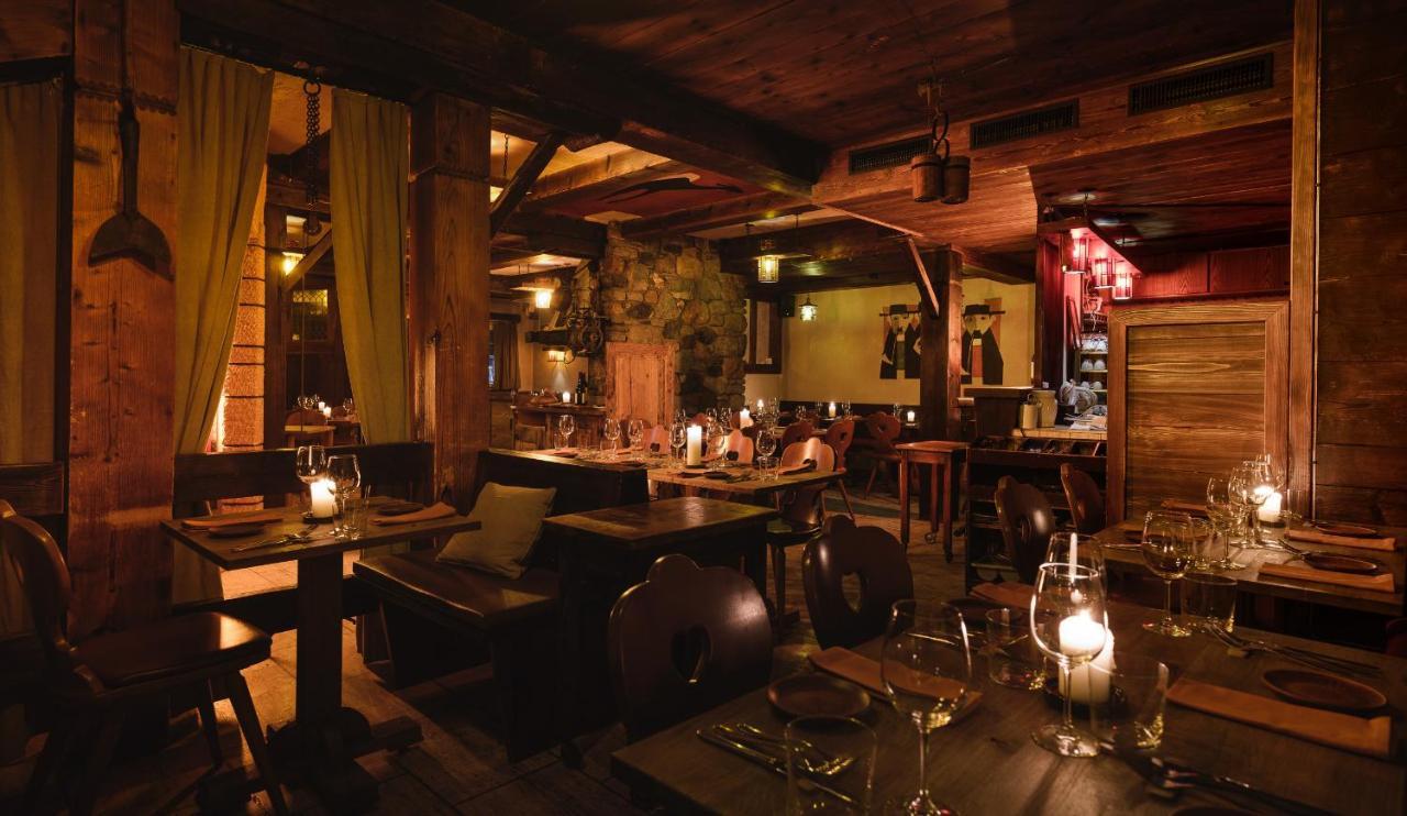 Guesthouse By The Rex Zermatt Exterior foto